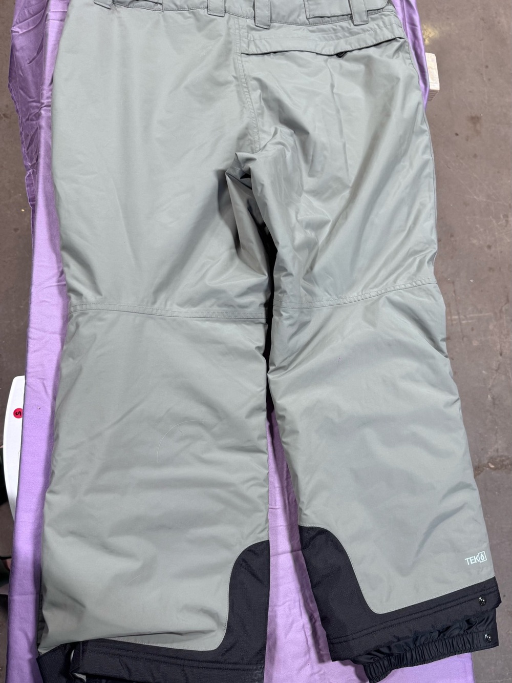L.L. Bean Women's Light Gray Winter Snow Pants with Black Reinforced Hem